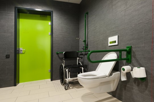 What To Consider When Choosing Toilet Chair For Disabled People